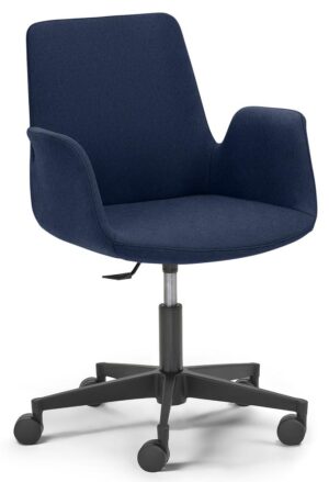 design fauteuil Anne blauw met kunststof poot